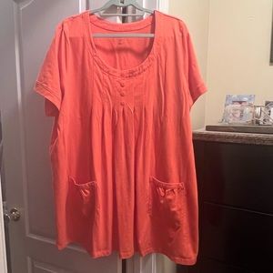 Roaman’s Pocketed T-shirt